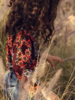 Daisys Long Sleeve T-Shirt